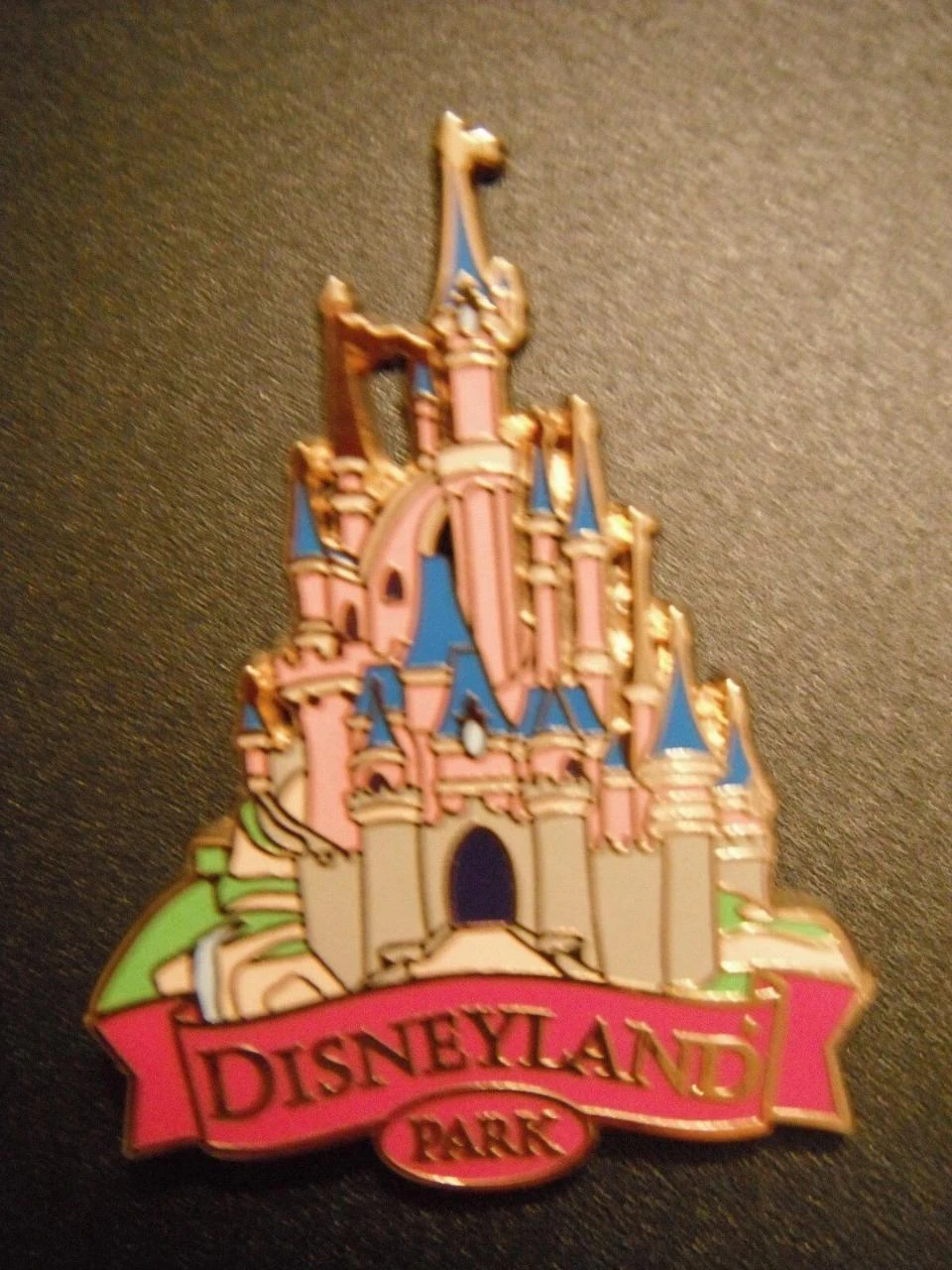 Pins Disney Disneyland Paris : Château du Parc Disneyland Paris